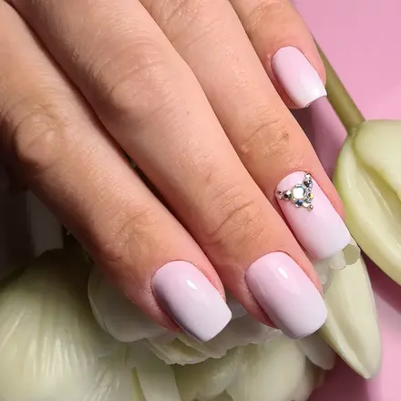Nail art design by Womanity, Navan